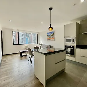 Modern Financial District Private Jacuzzi Terrace Quito
