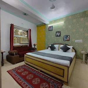 Hotel Swarajya Palace Agra (Uttar Pradesh)